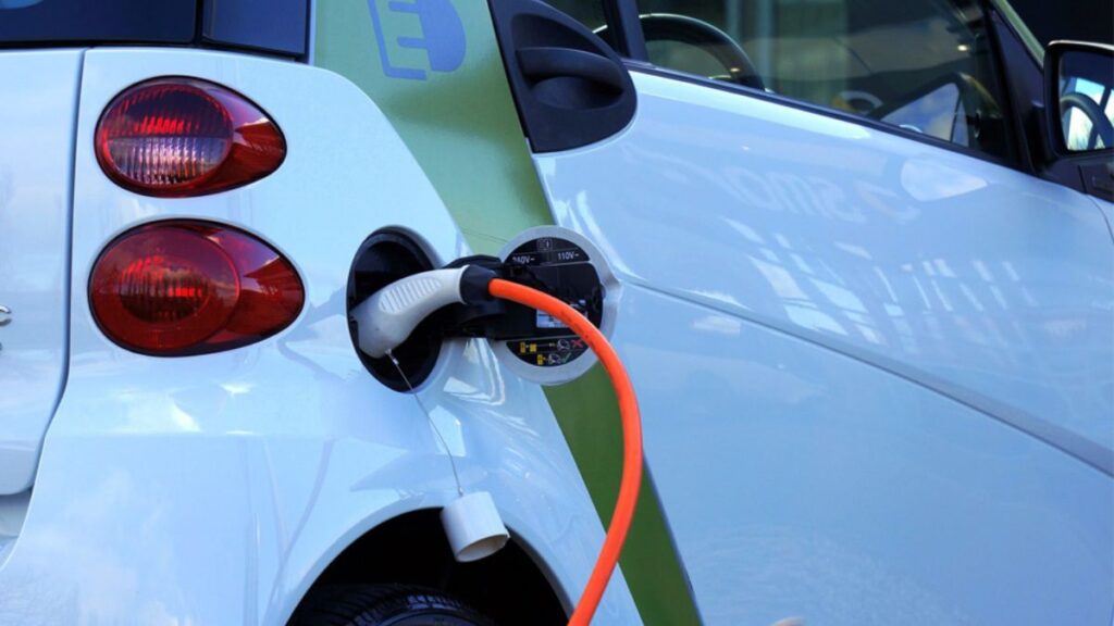 UK Plans Fossil Fuel Car Ban by 2030: Everything You Need to Know