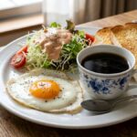 駅から歩いて5分の場所にあるレトロな喫茶店で落ち着いた朝ごはんを